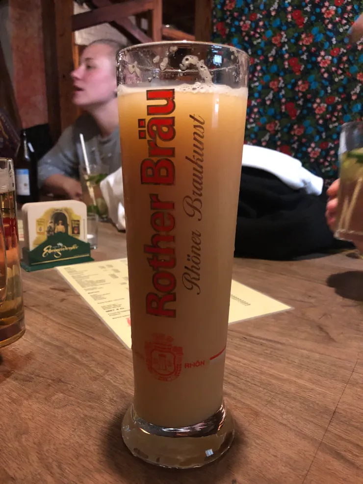 口味特別的香蕉啤酒banana bier