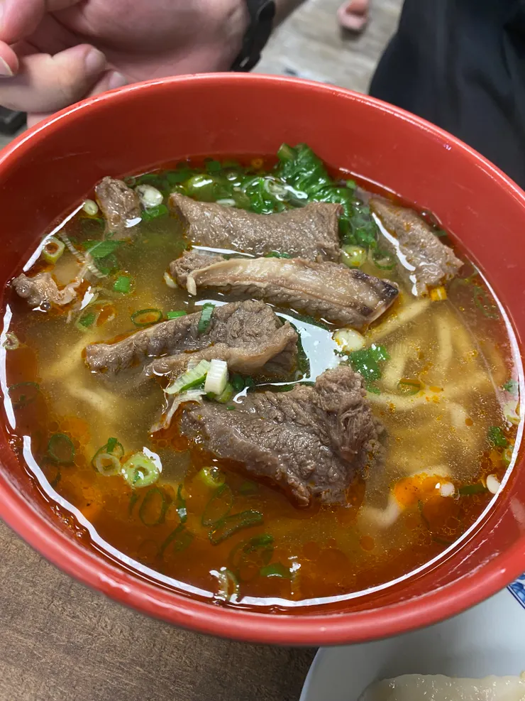 麻辣牛肋麵