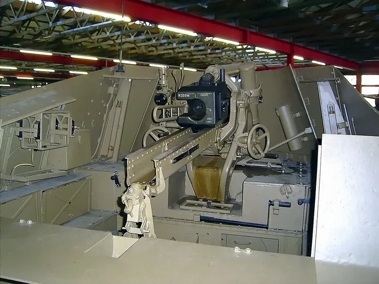 黃蜂式自走砲的砲座