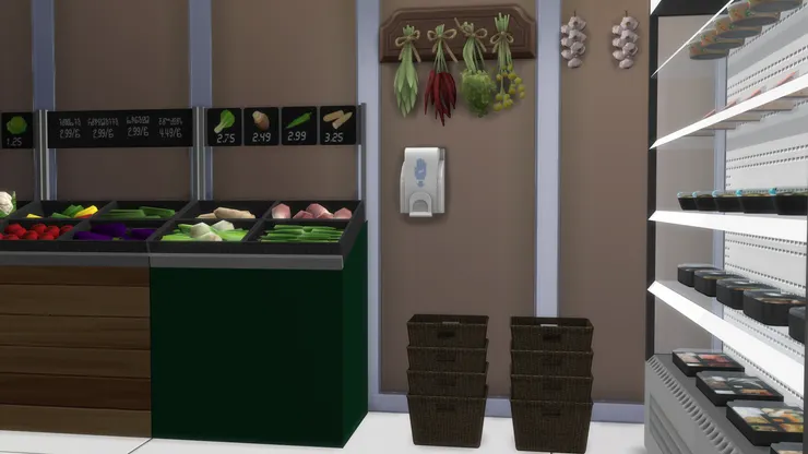 這邊有辛香料出售，就是薑蔥蒜、辣椒這些，但這些食材通常都會被掛起。