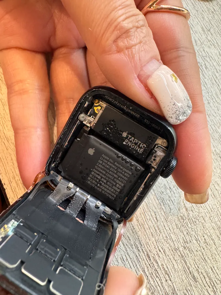 Apple watch se 泡水