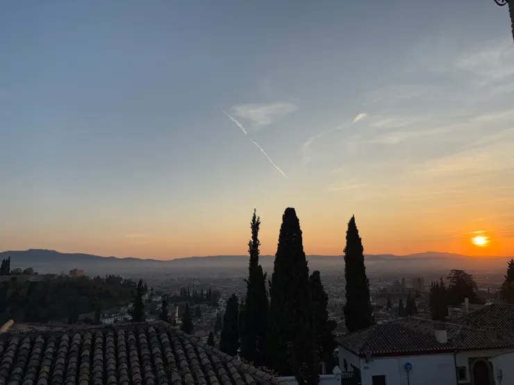 在 Granada 所見的唯一夕陽