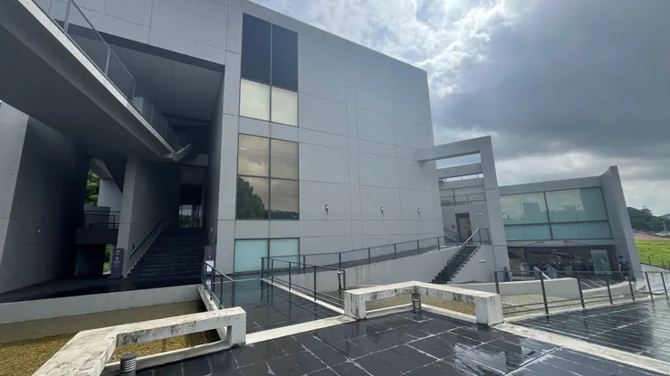 整個建築變得很有層次。