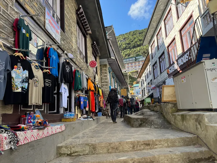 繁華的南崎巴札