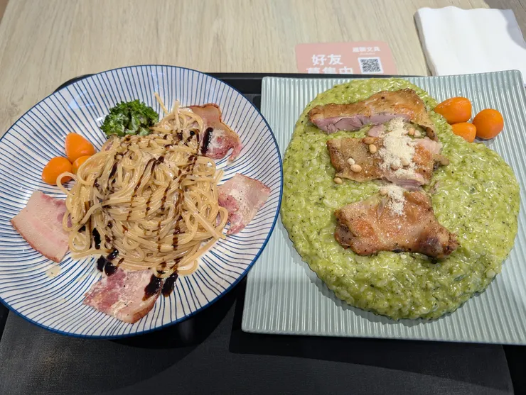 奶油培根義大利麵 & 青醬奶油松子雞腿燉飯
