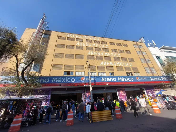 在 Arena 睇 Lucha Libre 墨西哥自由摔角