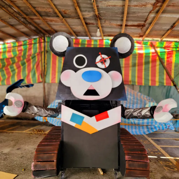 2023淡水踩街亮點道具之一-機械熊