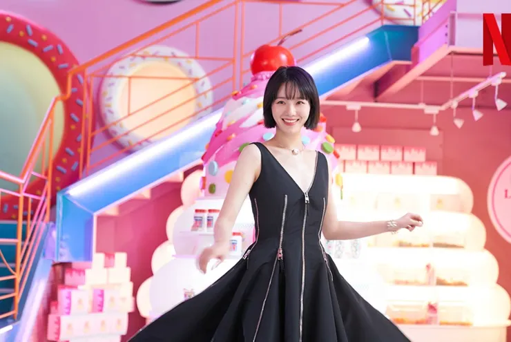 最近很紅的《絕世網紅》，由南韓新生代女星朴圭瑛飾演。（圖／取自Netflix IG）