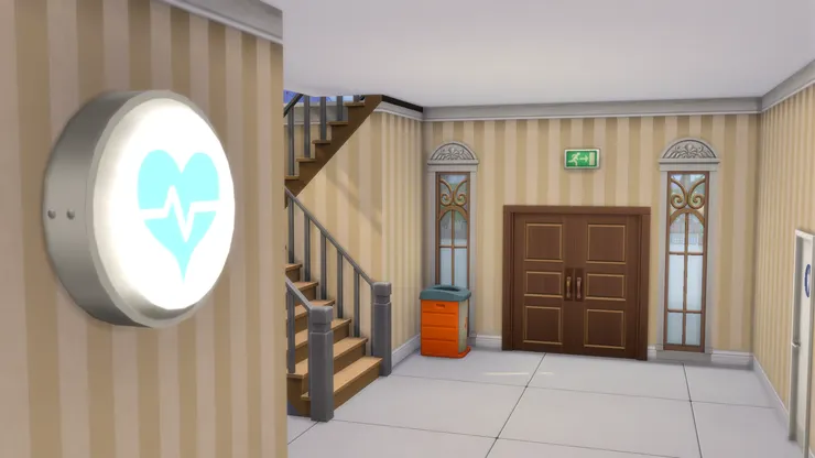 後門和後梯較少人經過,感覺冷清些,但還是看時段,上下課時便相當熱鬧。