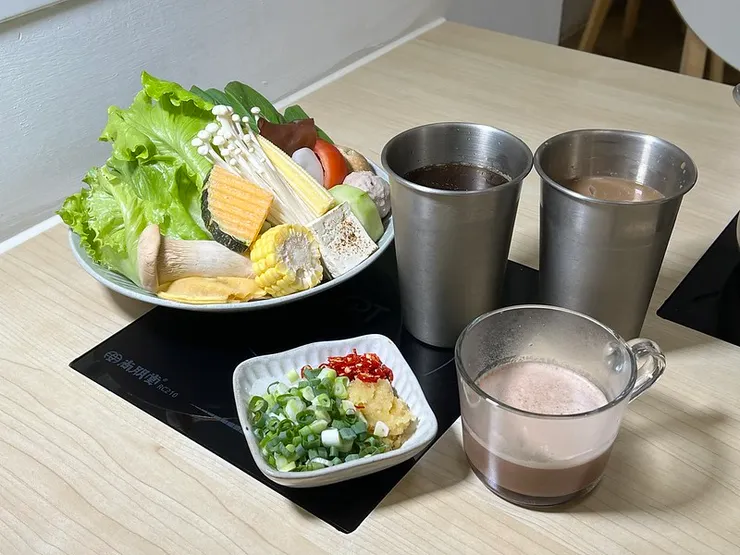 （後山埤美食）光鍋物 HIKARI～信義區日式火鍋專賣店分享