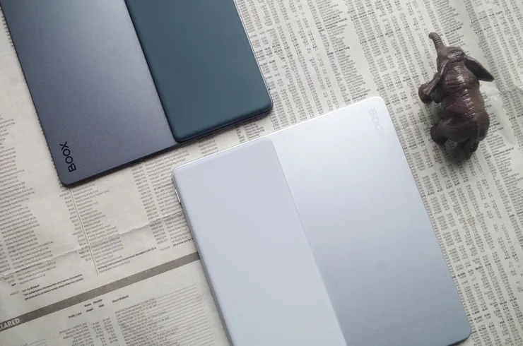 文石 Leaf 5 機背的「天使之握」 - 圖片來自聚超值