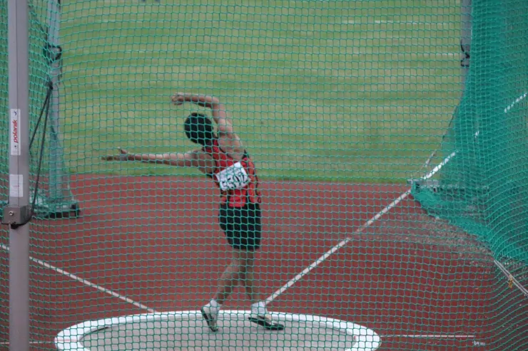 投擲鏈球是一種力與美的運動項目