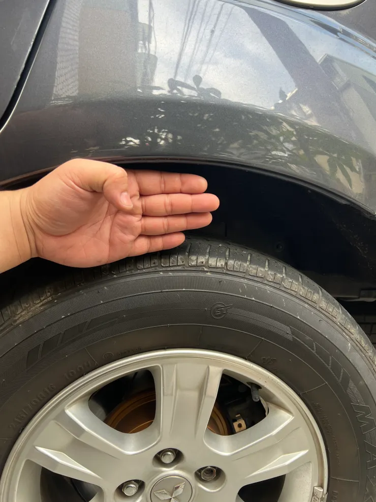 不升級彈簧遇障礙壓縮可能只剩2指距離