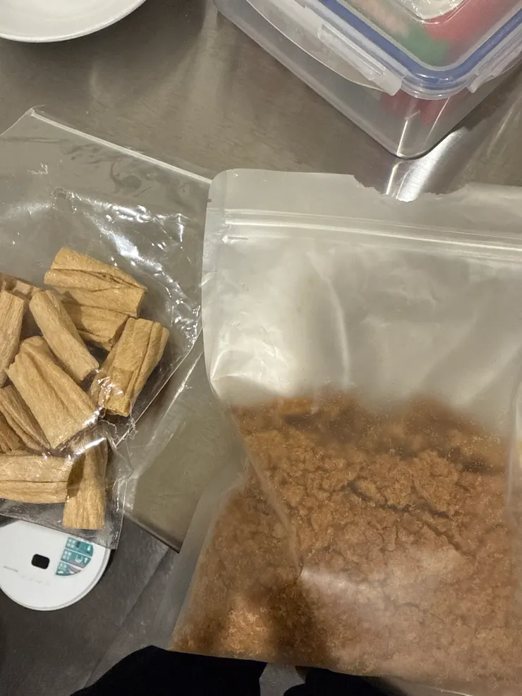 被「臨幸」過的包裝