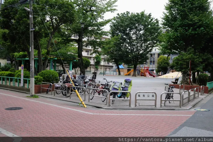 <東京景點> 龜有站外的烏龍派出所大尋寶 & 哆啦A夢博物館