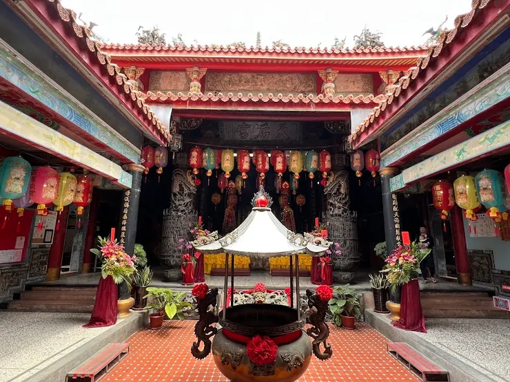 閩南式建築（圖片截圖於網路）