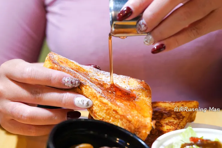 高雄美式餐廳早午餐食記分享!米奇諾美式餐廳讓我一秒飛出國,享