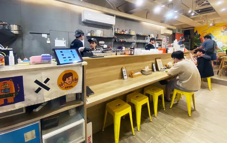 新莊咖哩飯│喜歡咖哩-中港店│新莊美食推薦