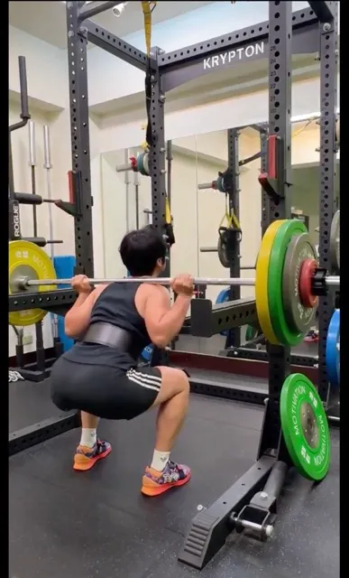 肌肉高張力的刺激