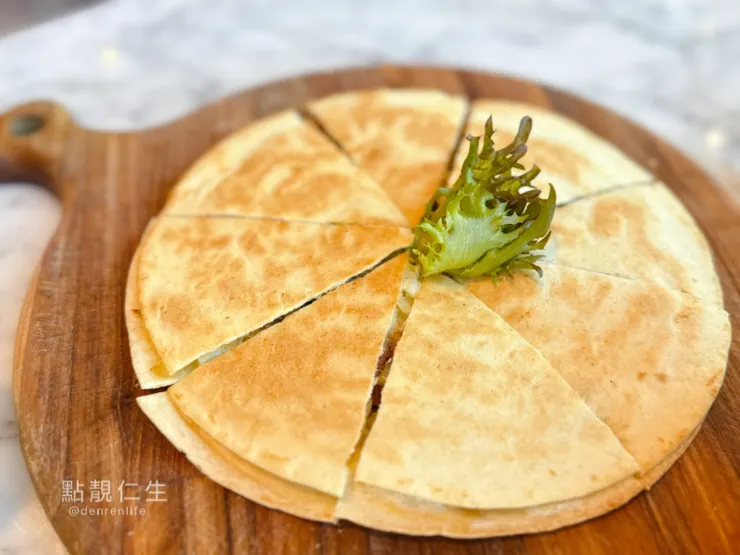 想林口｜蒜苗鴨胸薄餅  份量也是少少