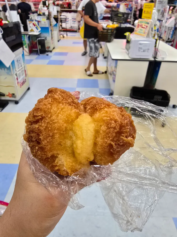 唐吉柯德也有賣，超大一個！