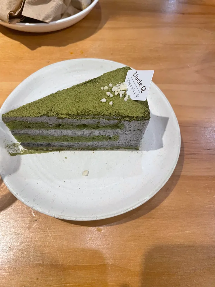 抹茶黑芝麻蛋糕