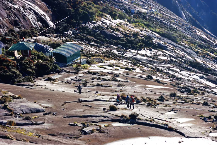 ▲7:45回到Sayat-Sayat檢查哨 (7k，3668m) 