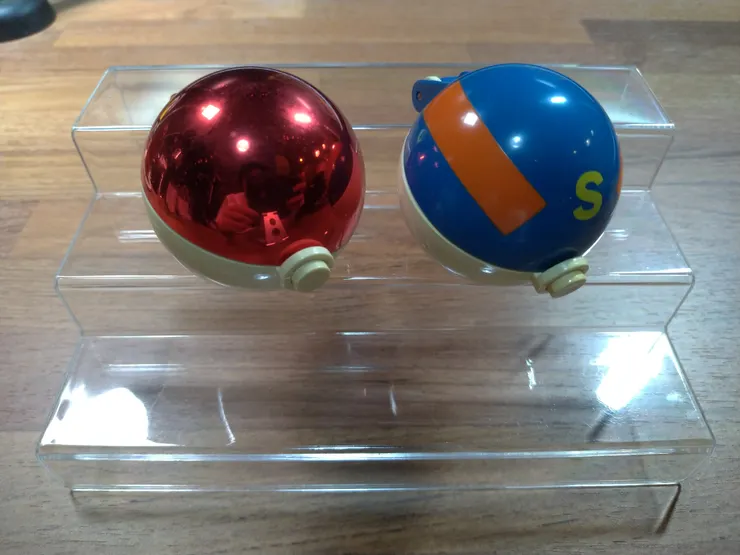 廣場(精靈球)和池景(超級球)