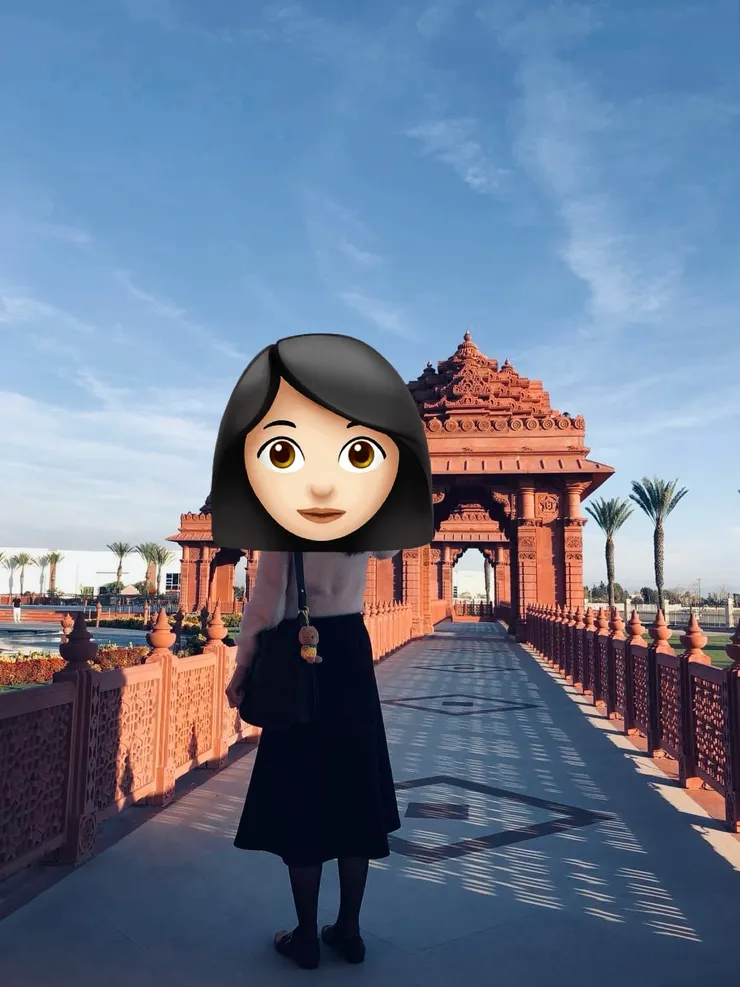 認識超過10年的朋友CL,很上進很聰明的女孩(保護當事人,只用背影照,外加點加工🤪)