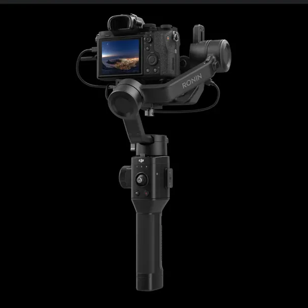 穩定器 Ronin 系列其中一款產品（圖片取自 DJI 官網）