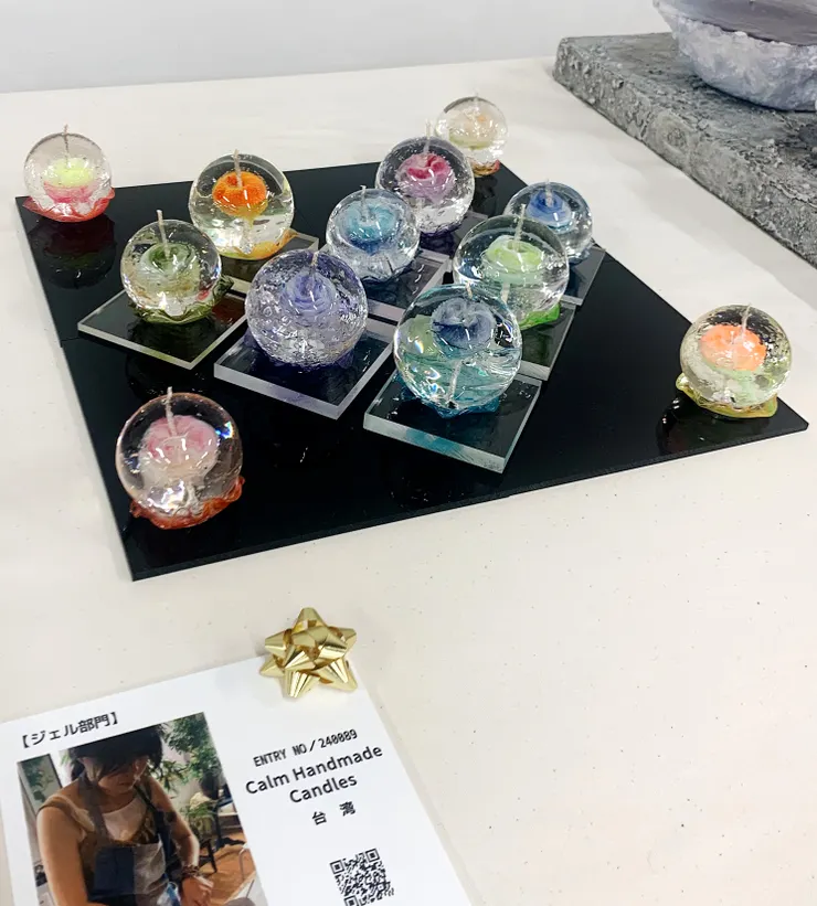 「蠟燭對我來說,是一條孤獨但不孤單的路」— 沉靜的直白