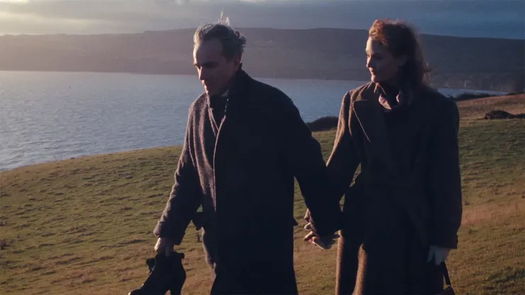 戀情最初的階段，Reynolds是帶領（主導）者， Alma則跟隨著愛人的步伐