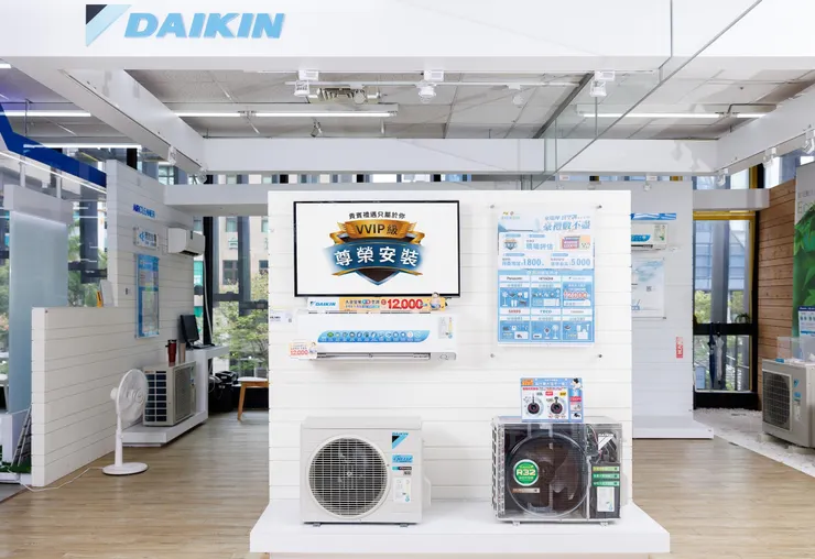買冷氣到燦坤「免」等！燦坤X大金啟動空調早販戰，指定空調主打「今買明裝」