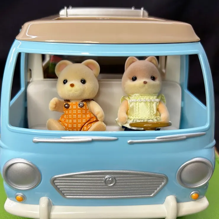 柴犬姐姐是相較比較瘦小的家族成員