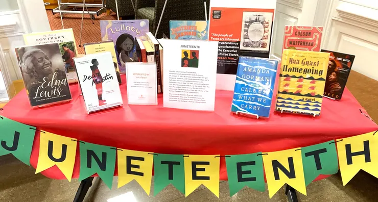 圖書館 Juneteenth 特展。