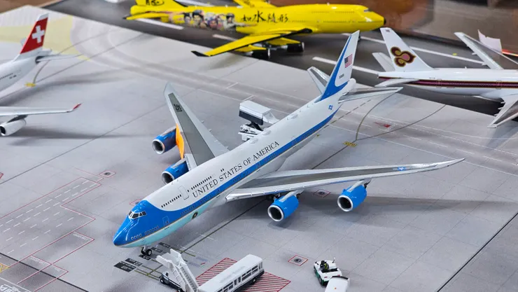 美國空軍一號的塗裝真的超美!百看不厭!