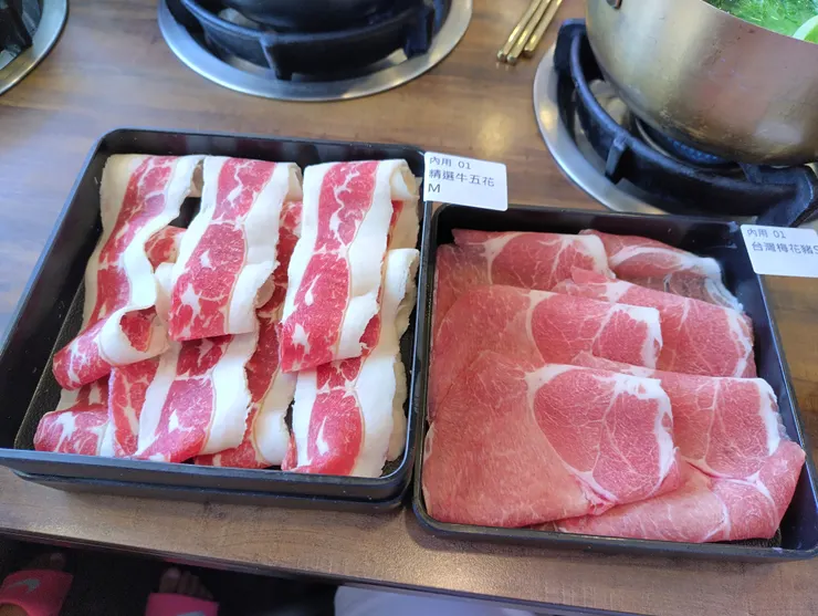 精選牛五花&台灣梅花豬