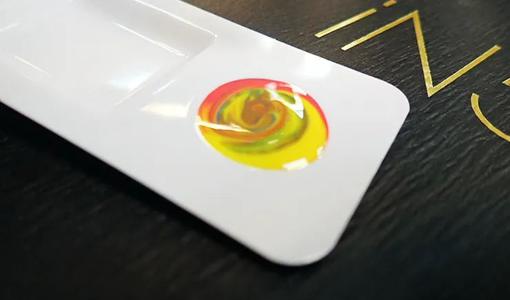 光療DIY│智繪美 O′2nails iN5+│5支變化出145色，APP智能選色大玩DIY光療