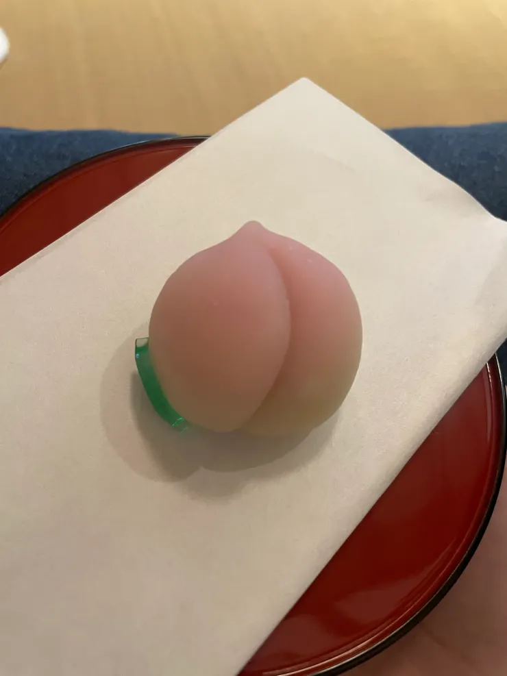 和菓子:桃
