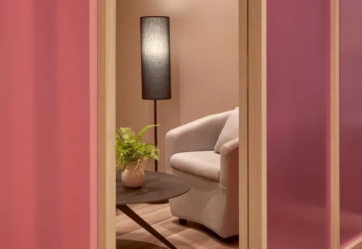 圖說：醫師提醒，慎選合法醫療院所，守護美麗更守護安全。（圖／真心皮膚科診所提供）