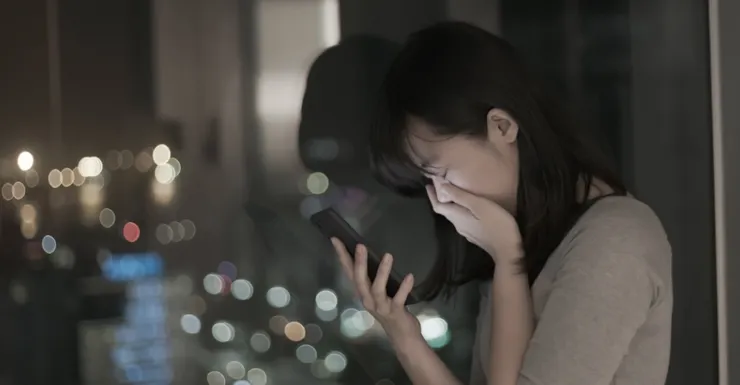 當妳在愛情裡表現得太過「免費」,對方就會自動下修對妳的維護成本,妳終究會情緒失落失衡。圖/123RF圖庫