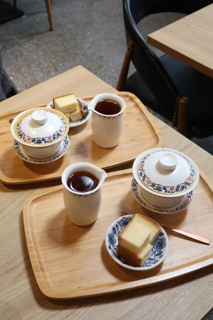 臺灣南投小葉紅茶、阿里山紅烏龍