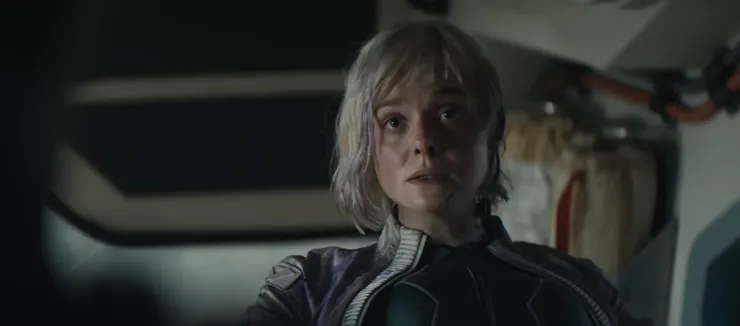 希亞訴說著真相，讓兩人關係短暫破碎，也讓理解有了縫隙得以萌生。