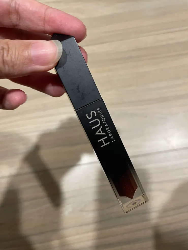 一直因為包裝捨不得丟，但放太久也不敢用