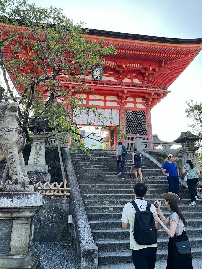 仁王門，是清水寺的正門