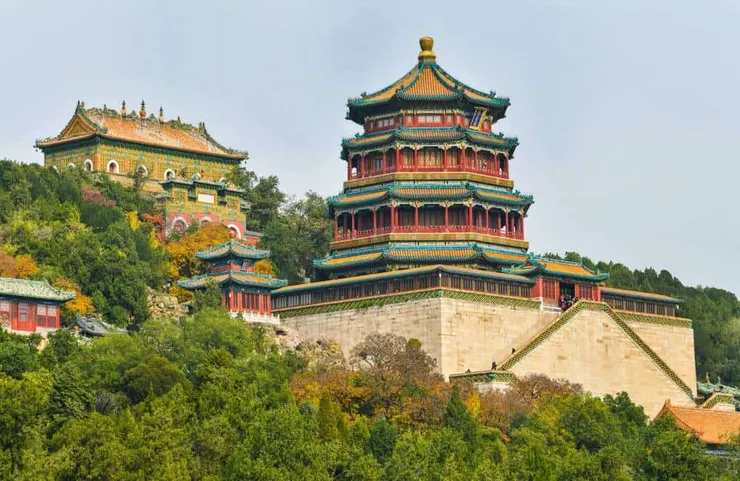 頤和園 ©i viewfinder/shutterstock.com