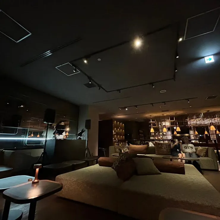 sequence 京都五條_一樓餐廳兼酒吧