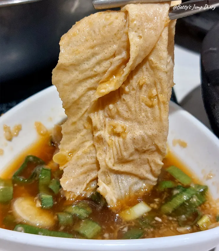 ▲荖子鍋PLUS家樂福平鎮店美食街內/ 圖片來源:Betty's Jump Diary