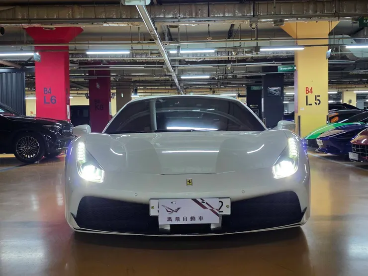 Ferrari 488 Spider外匯車