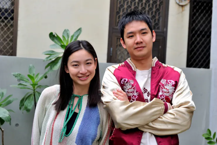 【照例大年初一早上在院子拍合照】